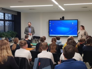 Šeštokai užbaigė dar vienerius STEAM metus su KTU EEF